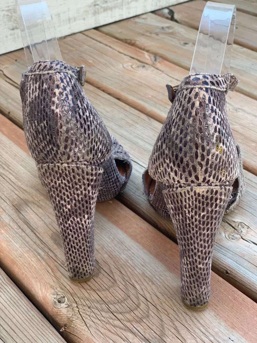 7 For All Mankind Platform Heel Sandals 10 Purple Snakeskin Suede Peep Toe Y2K